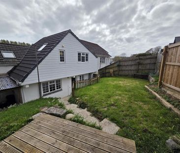 3 bedroom terraced house to rent - Photo 4