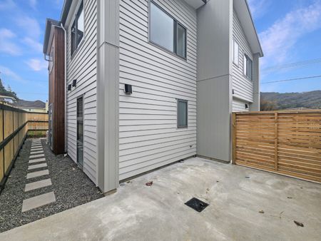 New in Wainui - Photo 4