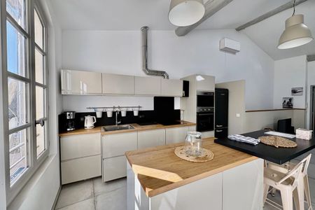 Appartement meublé 2 chambres avec terrasse en centre ville - Photo 4