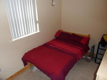 Fitzroy Avenue, X4 Double Rooms To Let, Belfast, BT7 1HT - Photo 2