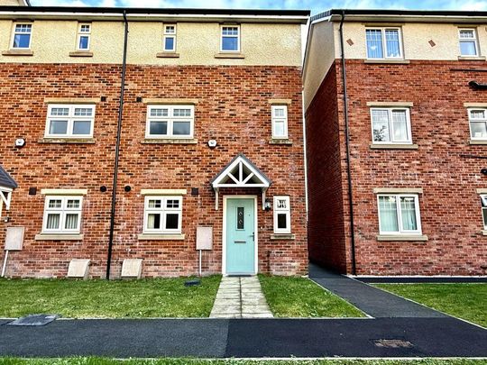 3 bedroom townhouse to rent - Photo 1