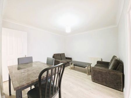 Court Way, W3, Acton - Photo 2