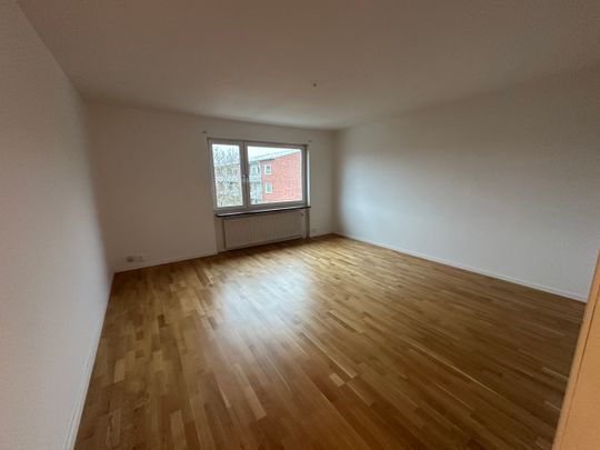 Rönnbergagatan. 4C-2rok(lgh 1201) - Foto 1