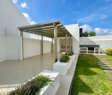 CASA EN RENTA EL REFUGIO PRIVADA SEGURIDAD CERCA COLEGIOS PASEO QUE... - Photo 3