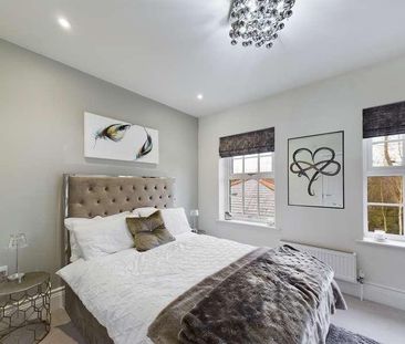 Sandy Lane, Pamber Heath, RG26 - Photo 5