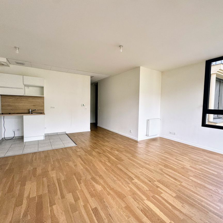 Location non meublée – Hyper Centre Rueil-Malmaison – - Photo 1