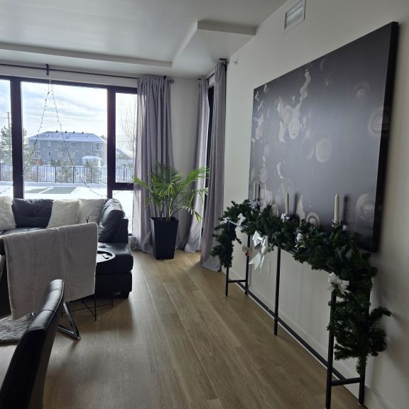 Superbe Condo Locatif 4 1/2 - Photo 1