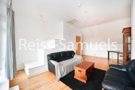 6 bedroom terraced house to rent - Photo 2