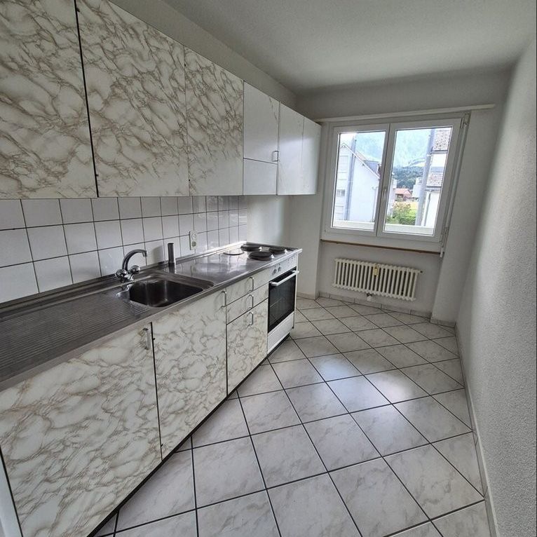 Ruhig gelegene 4- Zimmerwohnung in Thun-Dürrenast - Photo 1
