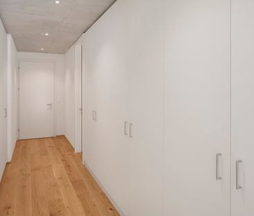 Erstbezug 4.5-Zimmer-Wohnung in naturbelassenem Quartier - Photo 1