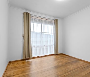 Fully Renovated Family Home - Photo 1