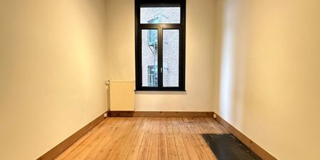 Appartement te huur in Antwerpen voor € 1.195 met 2 slaapkamers - Foto 3