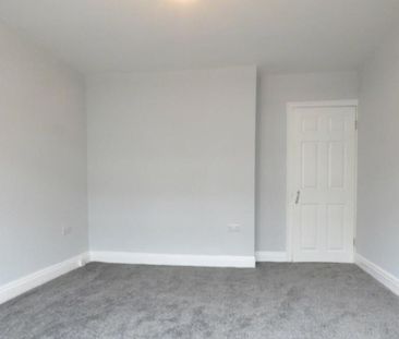 3 Bed End Terrace, Chudleigh Road, M8 - Photo 3