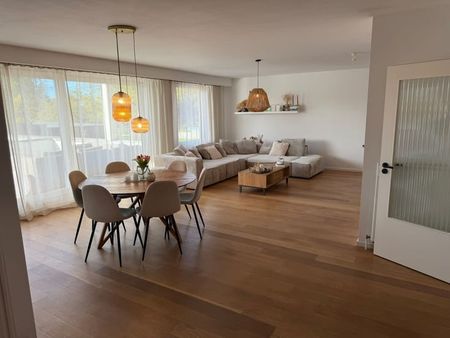 Appartement te huur - foto 4