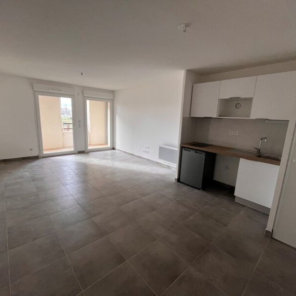 Location Appartement 2 pièces 45m² ST JORY 31790 - Photo 1