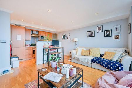 1 bedroom flat to rent - Photo 4