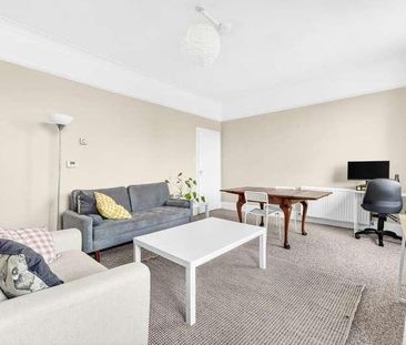 Beatrice Road, Finsbury, N4 - Photo 2