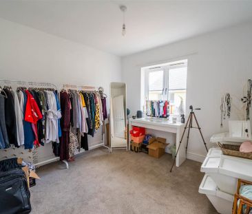 3 bedroom semi-detached house to rent - Photo 4