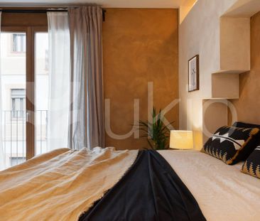 4 room luxury Apartment for rent in Barcelona, Spain - Photo 2