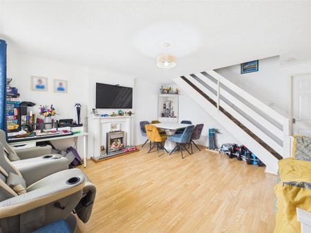 3 bedroom house to rent - Photo 2