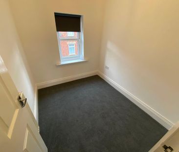 3 bed terraced house to rent in DH9 - Photo 2