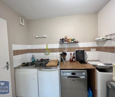 Location Appartement 2 pièces 49m² LAVAL 53000 - Photo 4