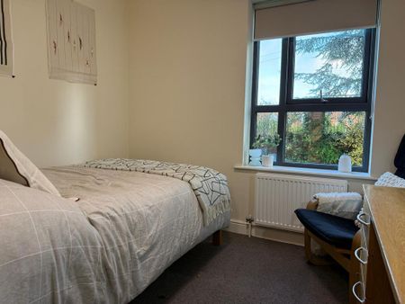 6 bedroom private hall to rent - Photo 2