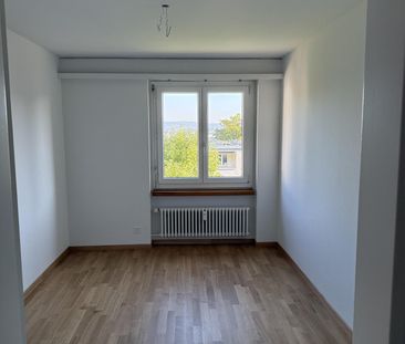 Charmante 4.5 Zimmerwohnung in Adliswil zu vermieten! - Foto 3