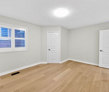 For Lease - 1271 Art Westlake Avenue, Newmarket, Ontario - Photo 5
