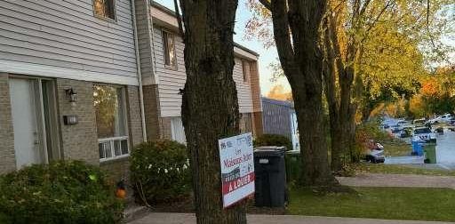 5 ET DEMI DISPONIBLE LE 1ER OCTOBRE 2025 - Photo 2