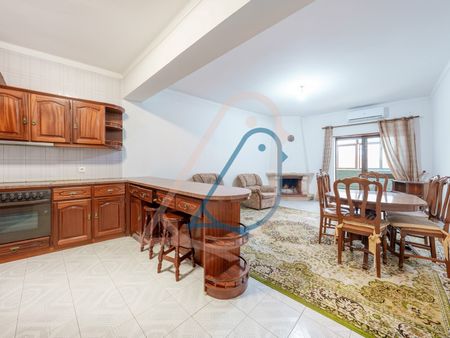 Apartamento T4 em Santarém - Photo 2