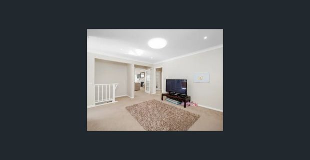 STUNNING HOUSE WITH STUNNING VIEWS - Photo 1