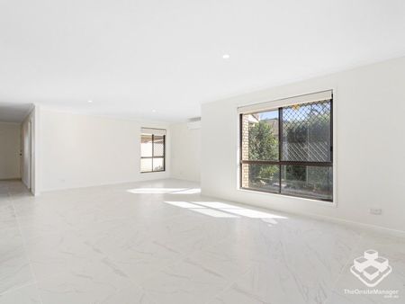 Waterfront house for rent - Photo 2