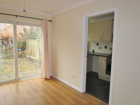 £995 - To Let - Photo 3
