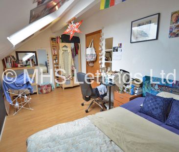 7 Bedroom Mid Terraced House for rent in Richmond Avenue - Photo 4