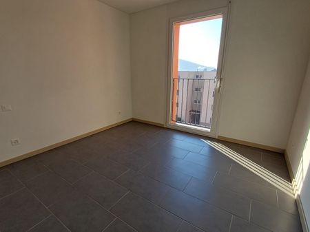STABIO – DUPLEX DI RECENTE COSTRUZIONE, IDEALE PER FAMIGLIE - Foto 3
