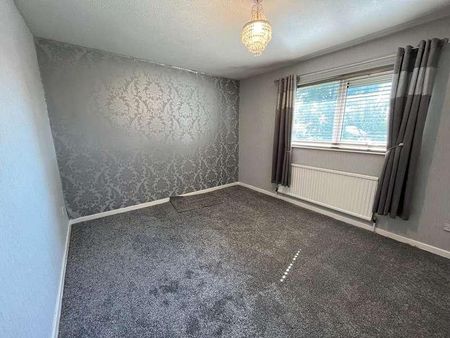 Earlesdon Crescent, Little Hulton, Manchester, M38 - Photo 3