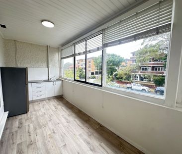 Perfectly positioned in the heart of Coogee! - Photo 5