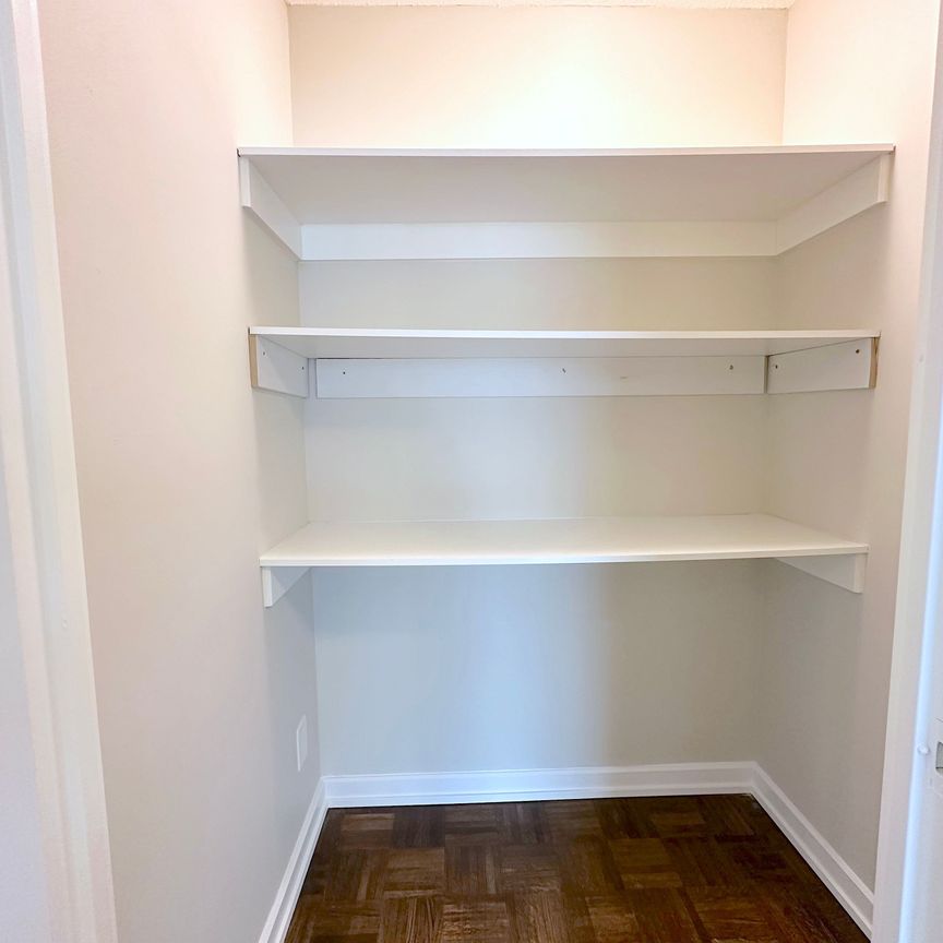 For Lease - 17 Brookbanks Drive Unit# 703, Toronto, Ontario - Photo 1