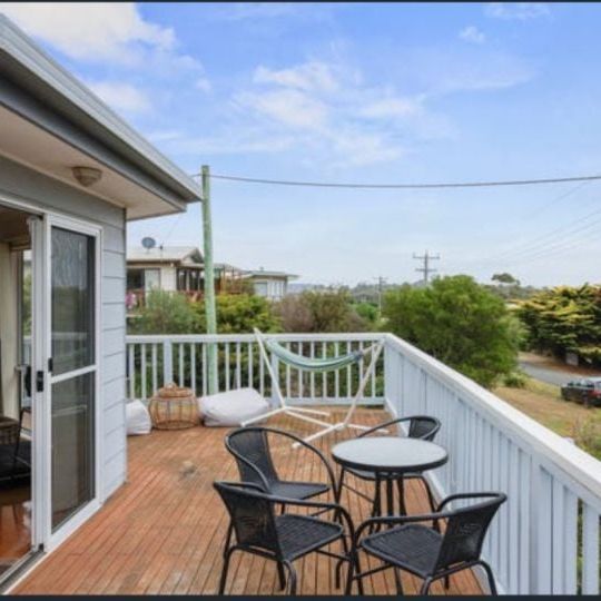 5 Seacombe Avenue Ventnor VIC - Photo 1