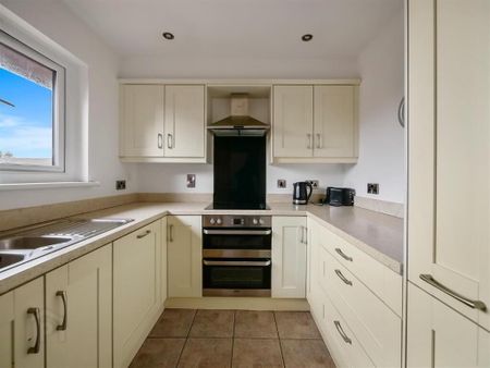 38 Drumkeen Court, Belfast, BT8 7TU - Photo 5