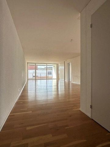 Helle 2.5-Zimmerwohnung im beliebten Zwicky Areal - Foto 2