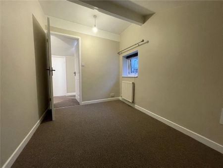 1 bedroom semi-detached house to rent - Photo 4