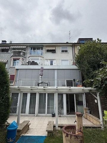 Charmante Wohnung mit schönem gedecktem Sitzplatz + grossem Garten - Photo 2