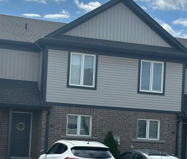 For Lease - 7768 ASCOT Circle Unit# 43, Niagara Falls, Ontario - Photo 1