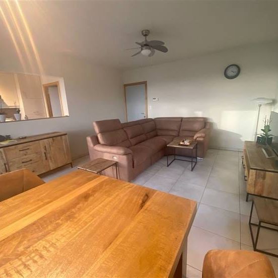 Appartement te huur - Photo 1