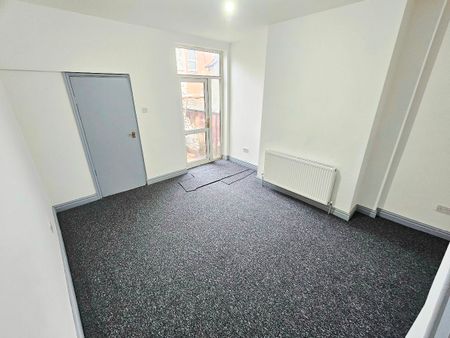 Sullivan Street, Longsight, Manchester, M12 - Photo 2