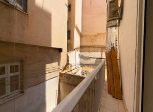 Studio/Γκαρσονιέρα για ενοικίαση - Κυψέλη, - Φωτογραφία 2