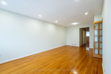 Semi-Detached Home For Lease | W8122470 - Photo 3