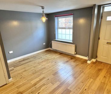 4 bedroom terraced house to rent - Photo 1